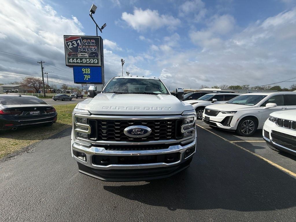 Ford F-450 SD Lariat Crew Cab DRW 4WD 2026