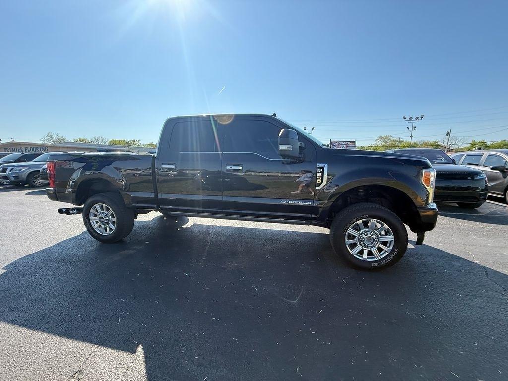 Ford F-250 SD Limited Crew Cab 4WD 2019