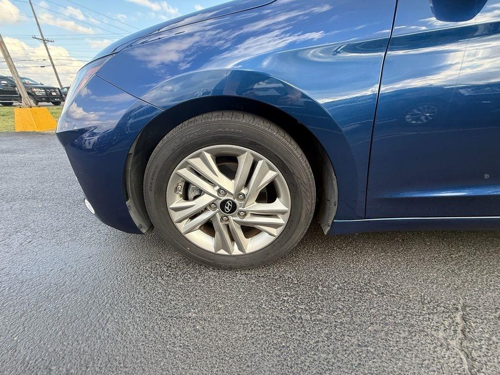 Hyundai Elantra Limited 2019