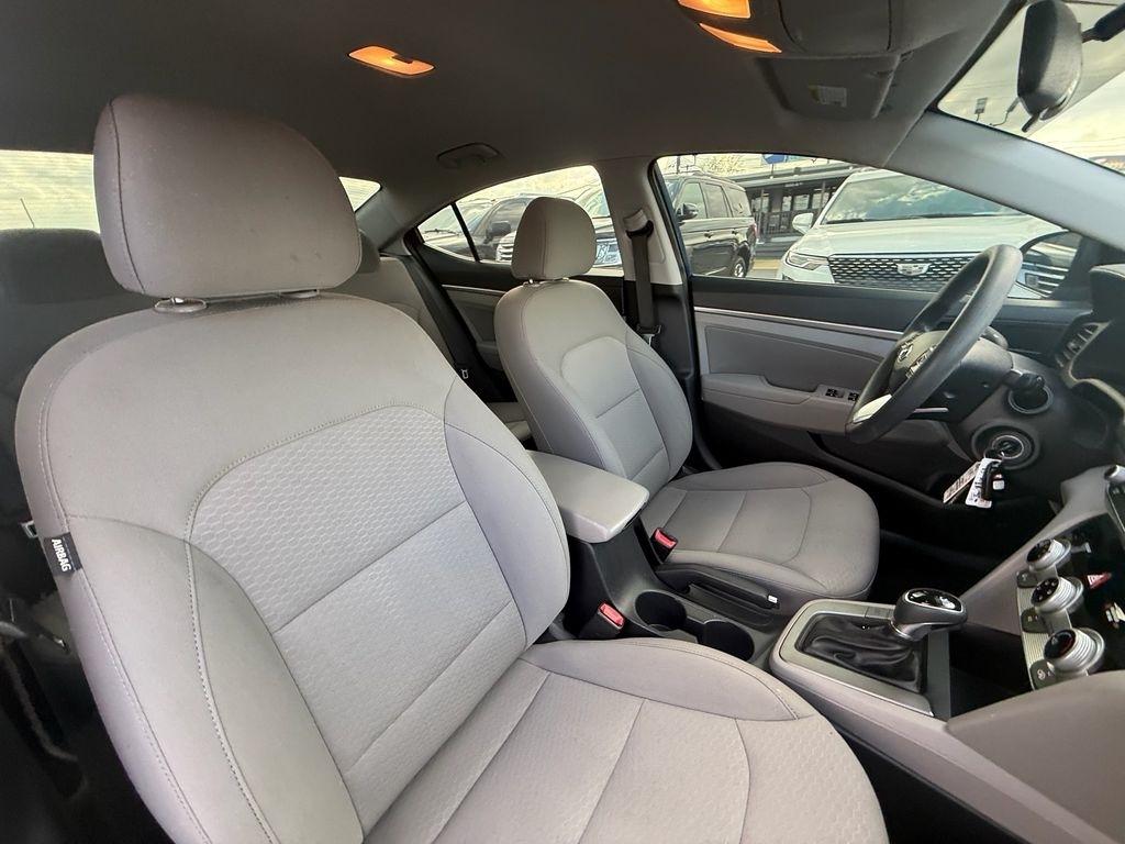 Hyundai Elantra Limited 2019