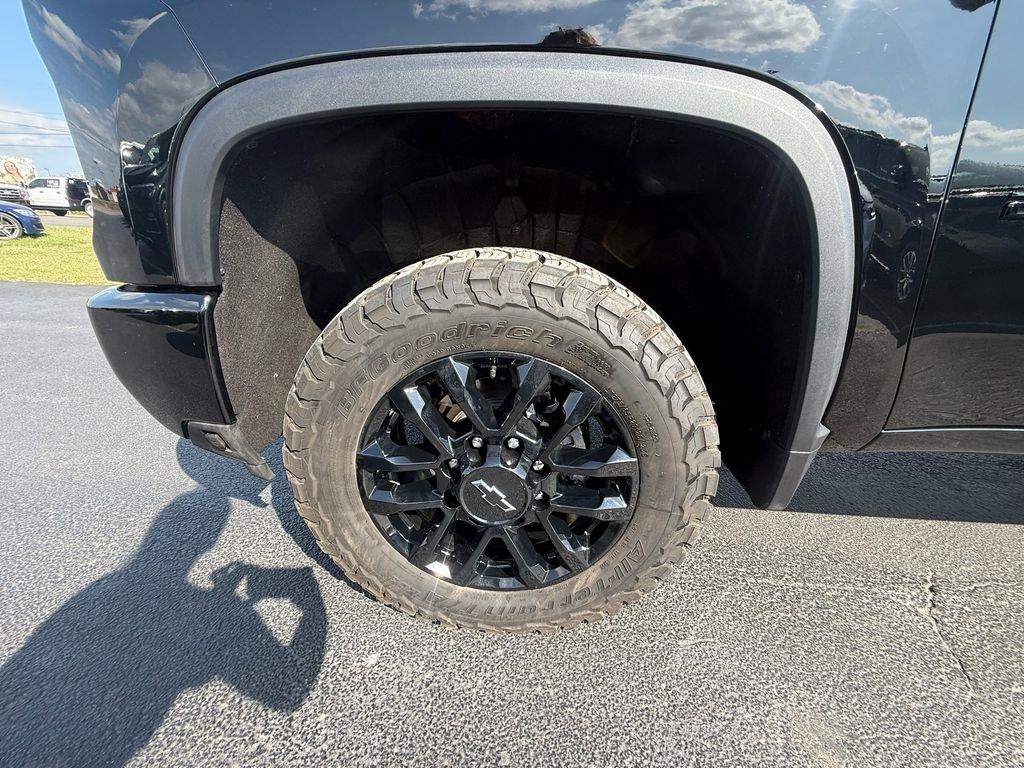 Chevrolet Silverado 2500HD LTZ Crew Cab Long Box 4WD 2026