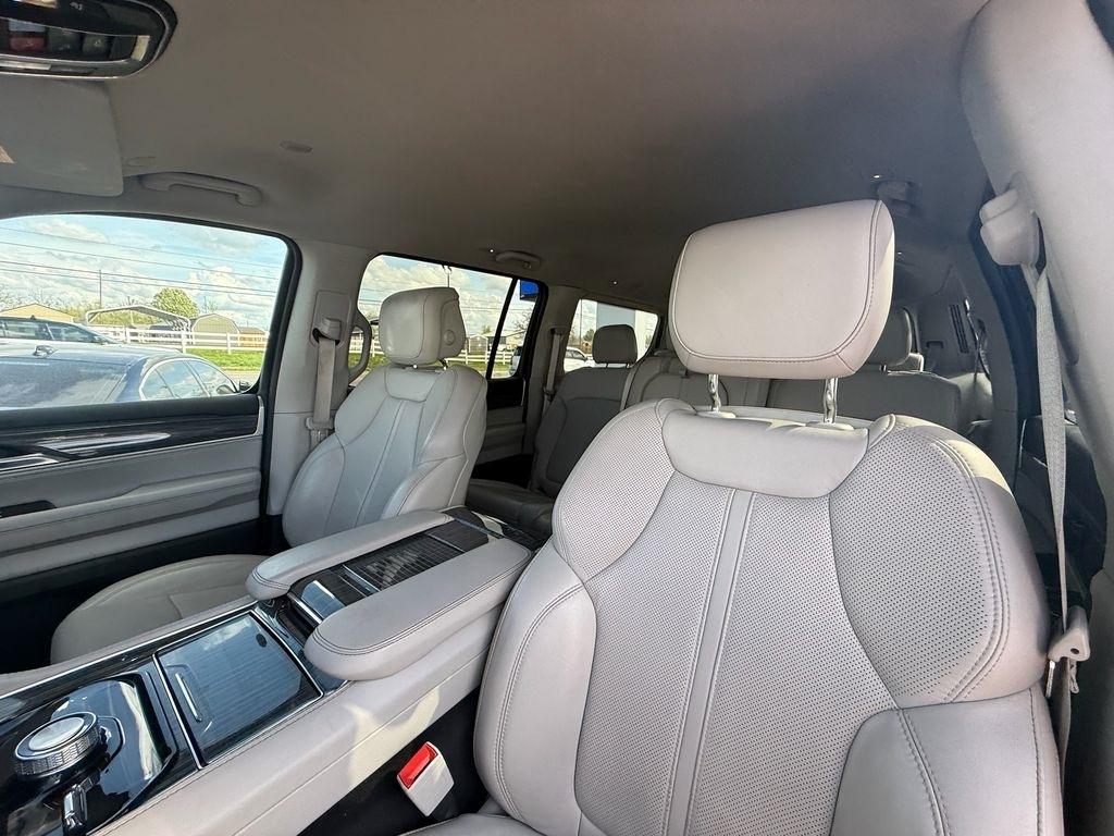 Jeep Wagoneer Series II 4WD 2022