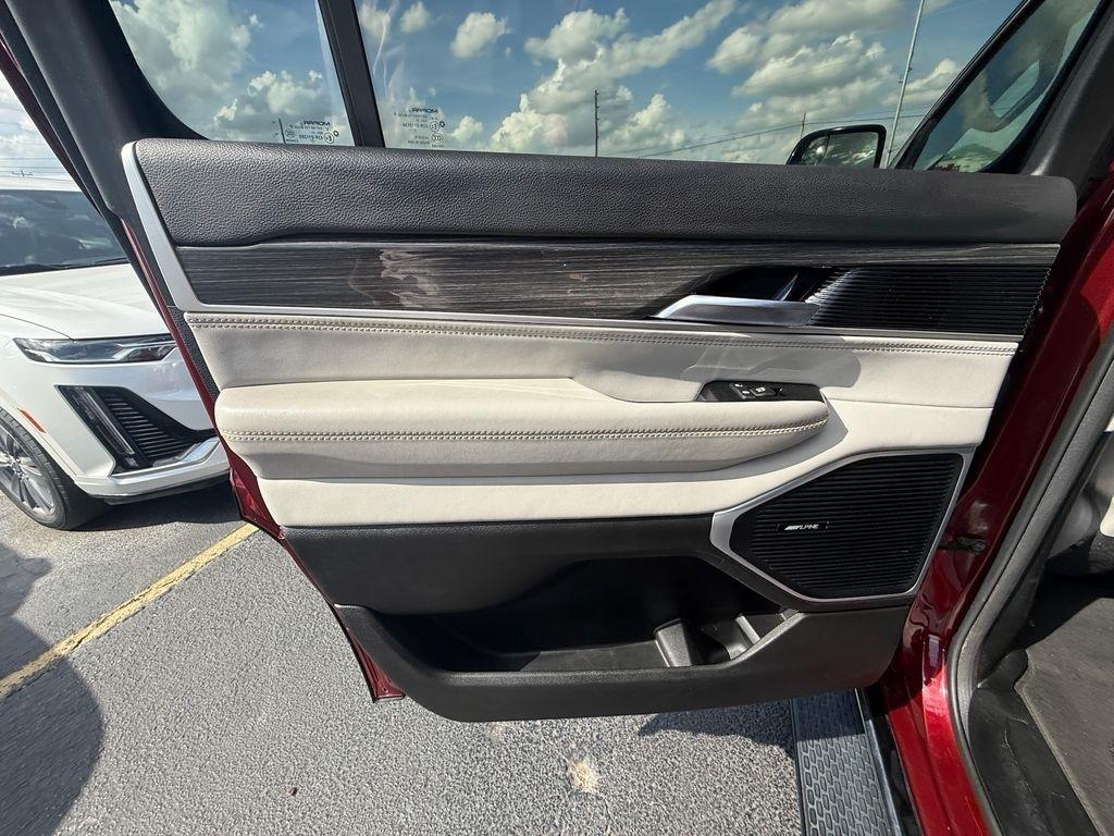 Jeep Wagoneer Series II 4WD 2022