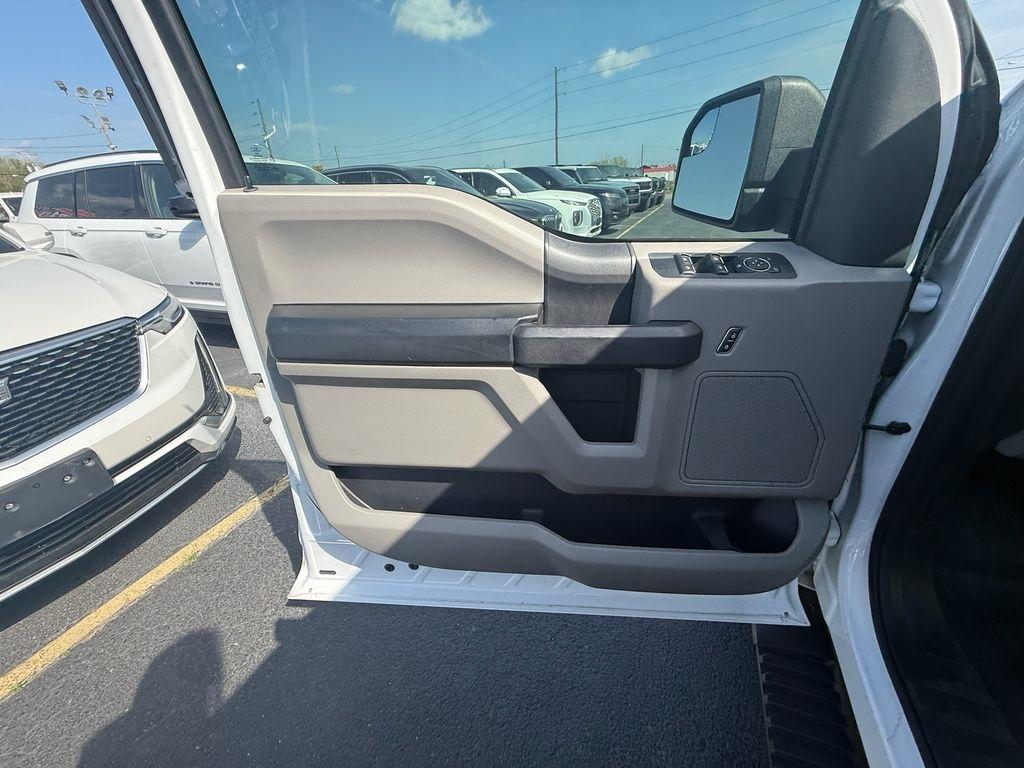 Ford F-150 XL SuperCrew 6.5-ft. Bed 4WD 2017