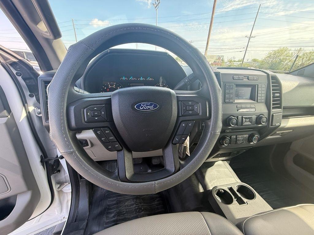 Ford F-150 XL SuperCrew 6.5-ft. Bed 4WD 2017