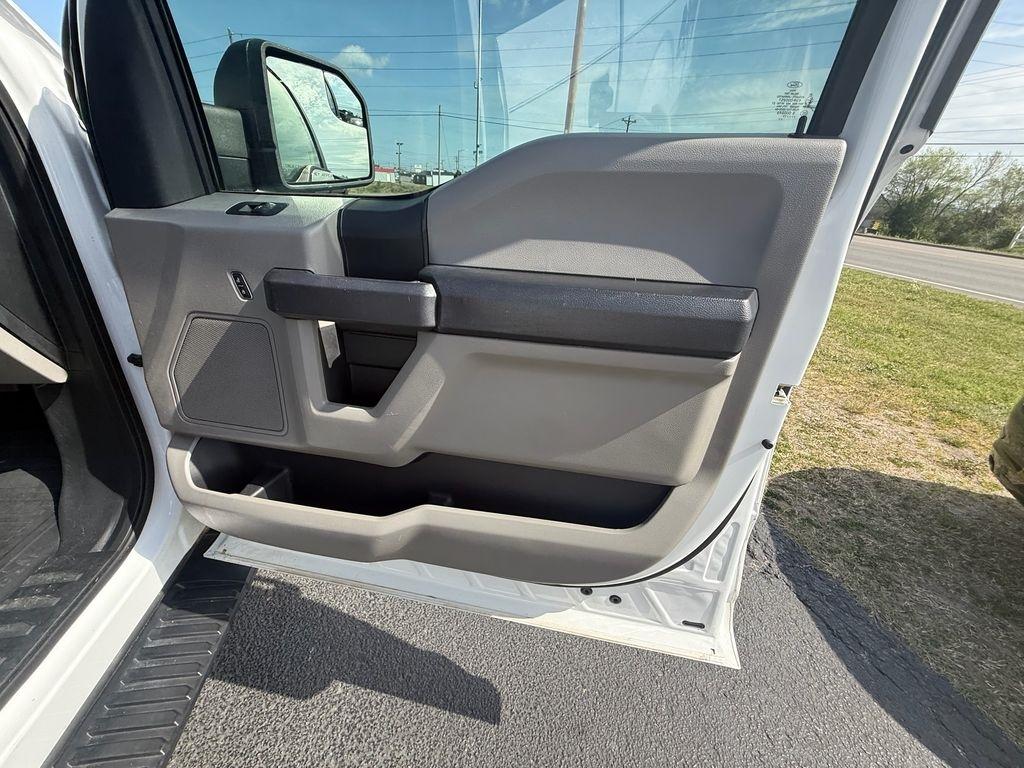 Ford F-150 XL SuperCrew 6.5-ft. Bed 4WD 2017