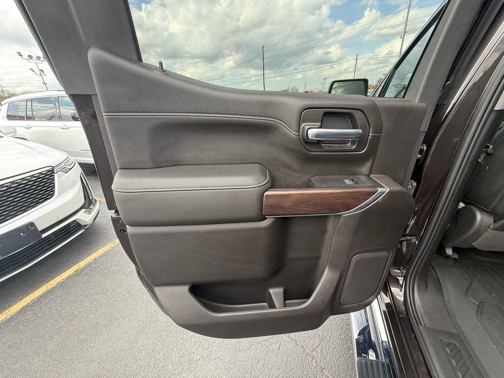 GMC Sierra 1500 SLT Crew Cab Long Box 4WD 2020