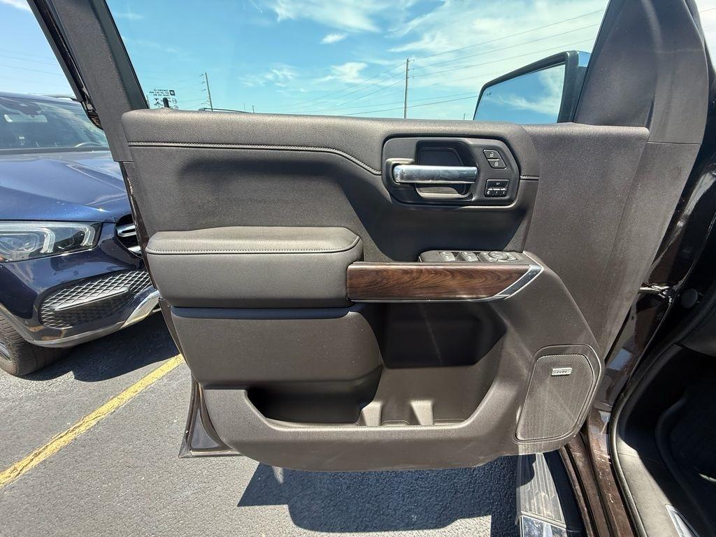 GMC Sierra 1500 SLT Crew Cab 4WD 2020