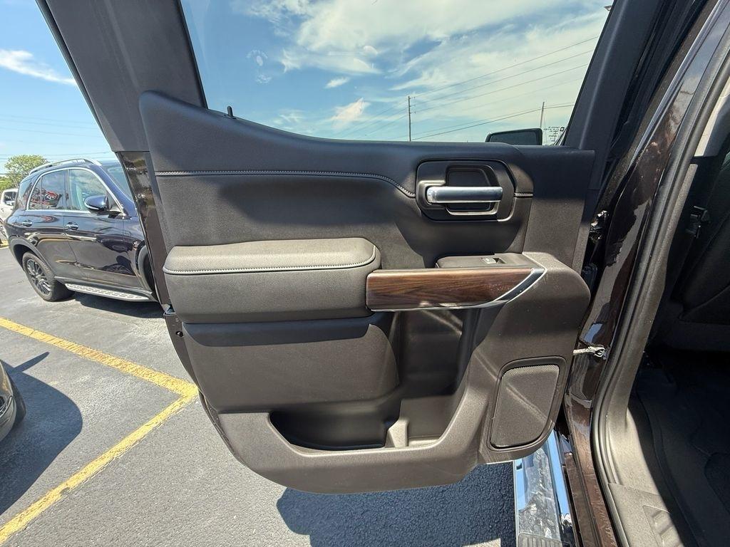 GMC Sierra 1500 SLT Crew Cab 4WD 2020