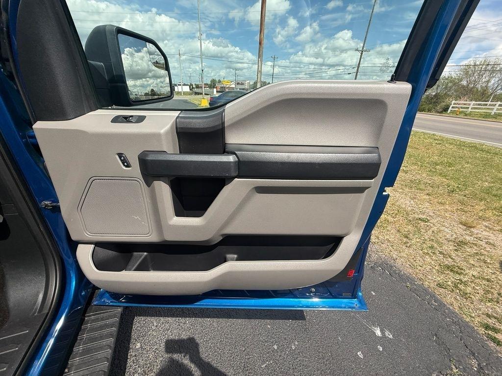 Ford F-150 XL SuperCab 8-ft. Bed 4WD 2018