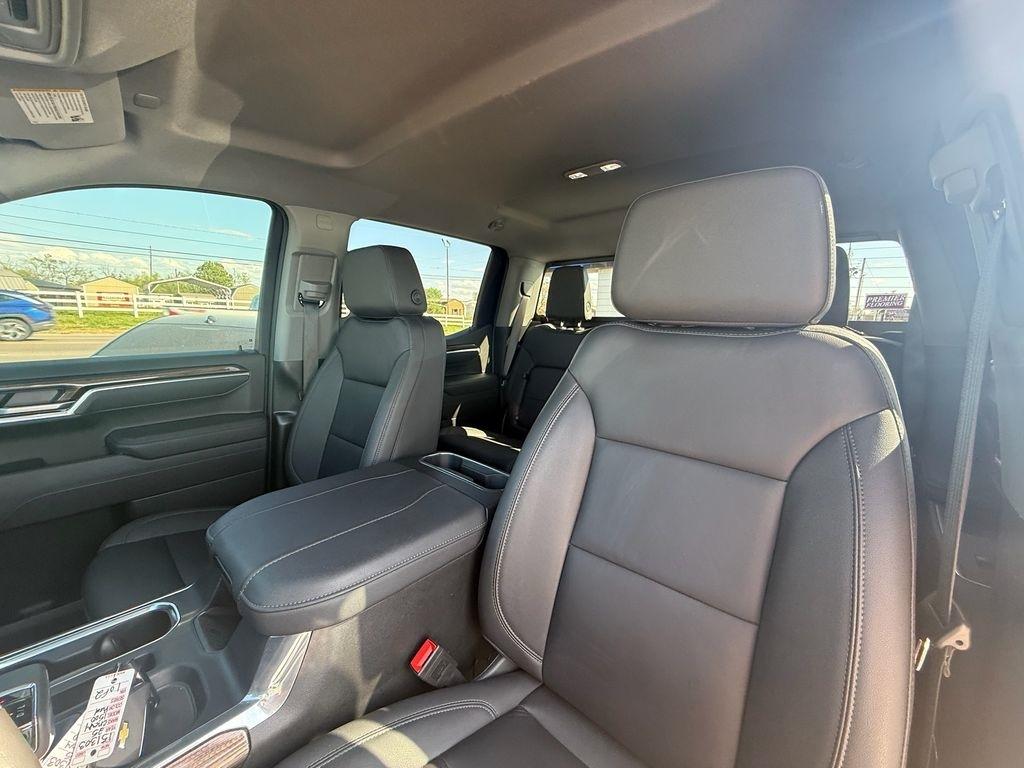 Chevrolet Silverado 1500 RST Crew Cab 4WD 2025