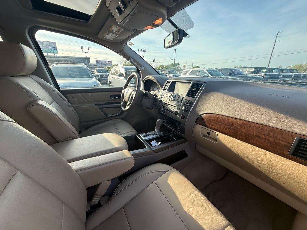 Nissan Armada SL 4WD 2015