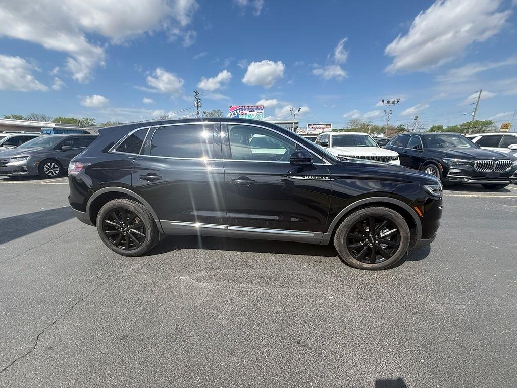 Lincoln Nautilus Reserve AWD 2023