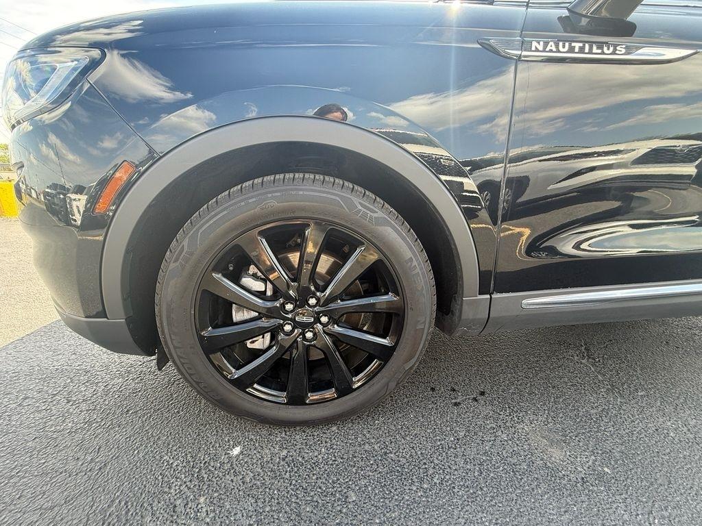 Lincoln Nautilus Reserve AWD 2023