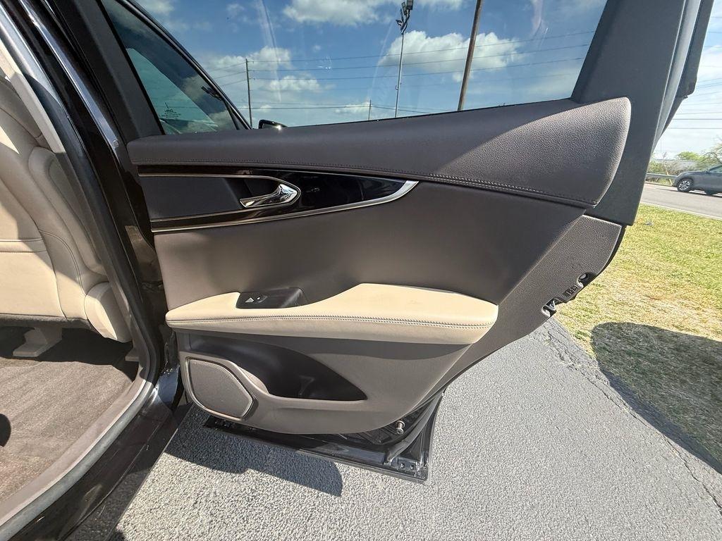 Lincoln Nautilus Reserve AWD 2023