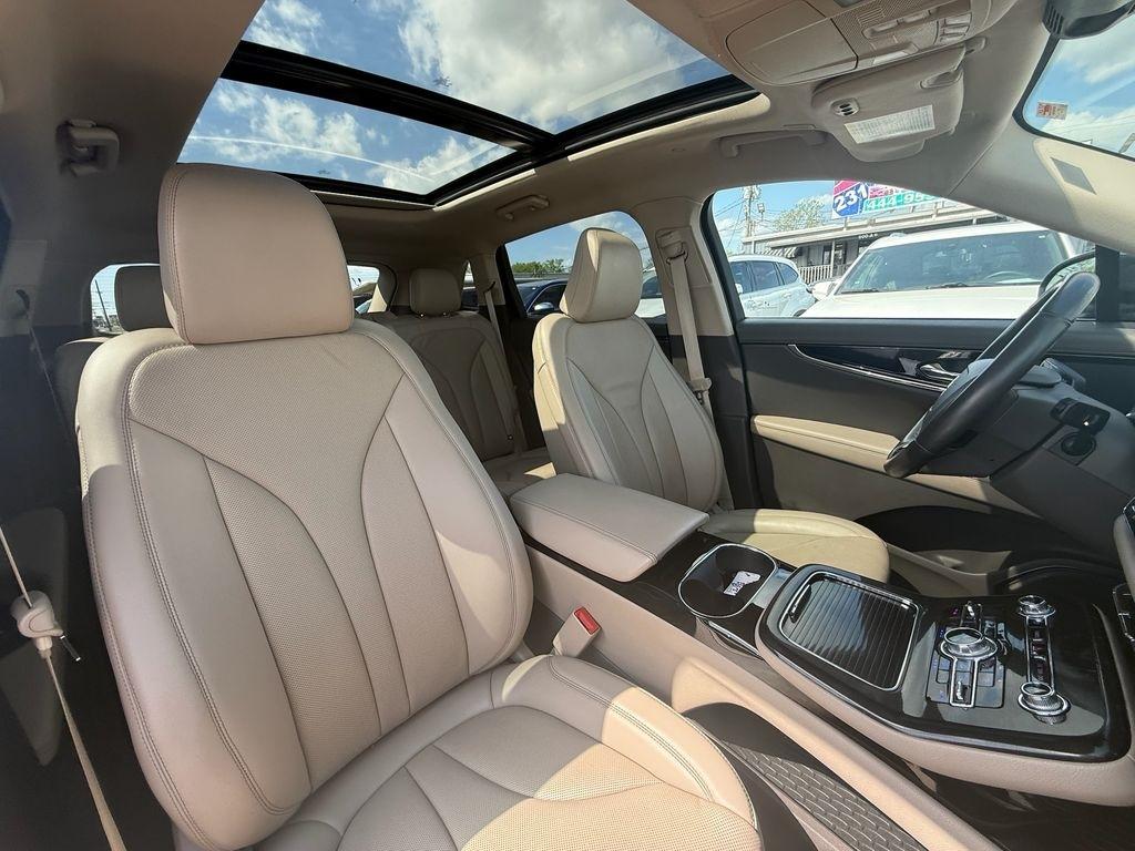 Lincoln Nautilus Reserve AWD 2023