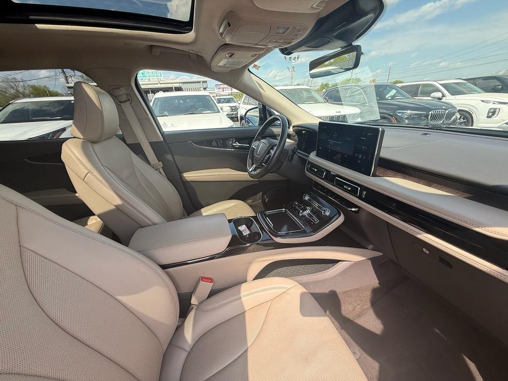 Lincoln Nautilus Reserve AWD 2023