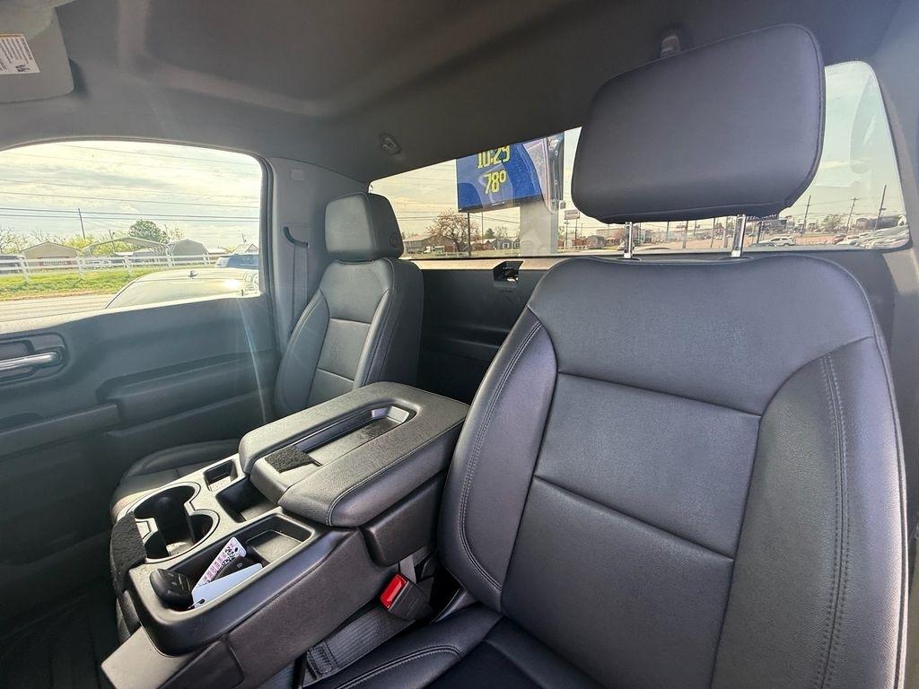 GMC Sierra 1500 Pro Short Box 4WD 2025