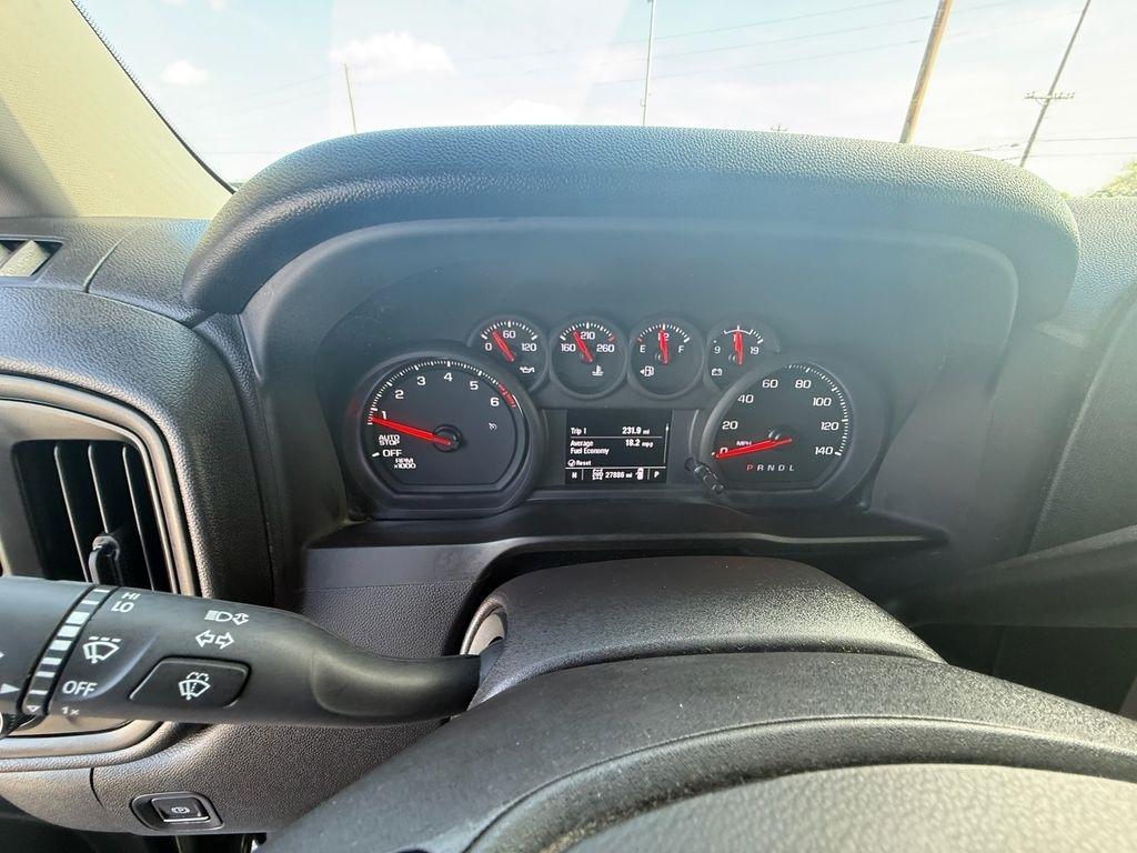 GMC Sierra 1500 Pro Short Box 4WD 2025