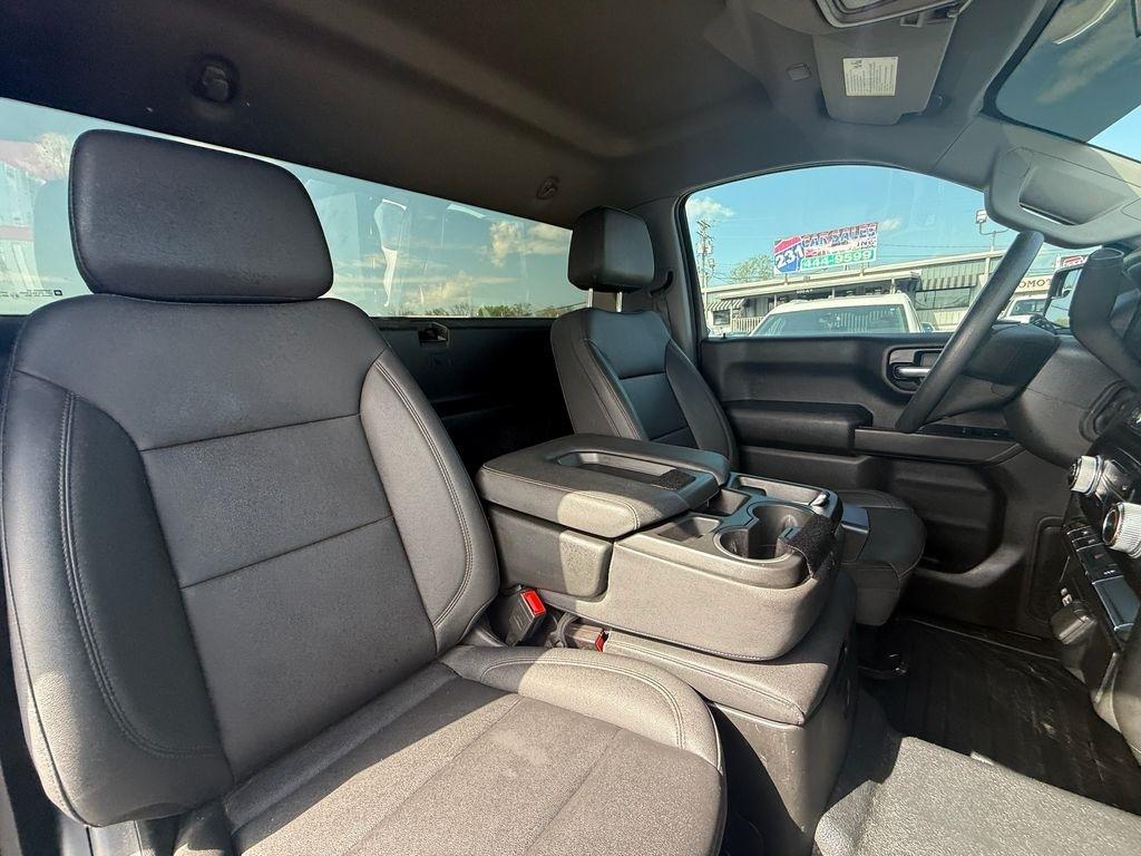 GMC Sierra 1500 Pro Short Box 4WD 2025