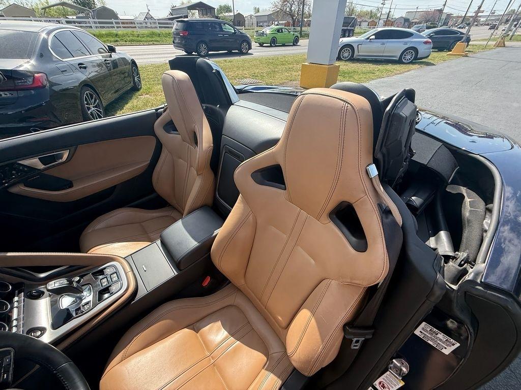 Jaguar F-Type Base Convertible 2015