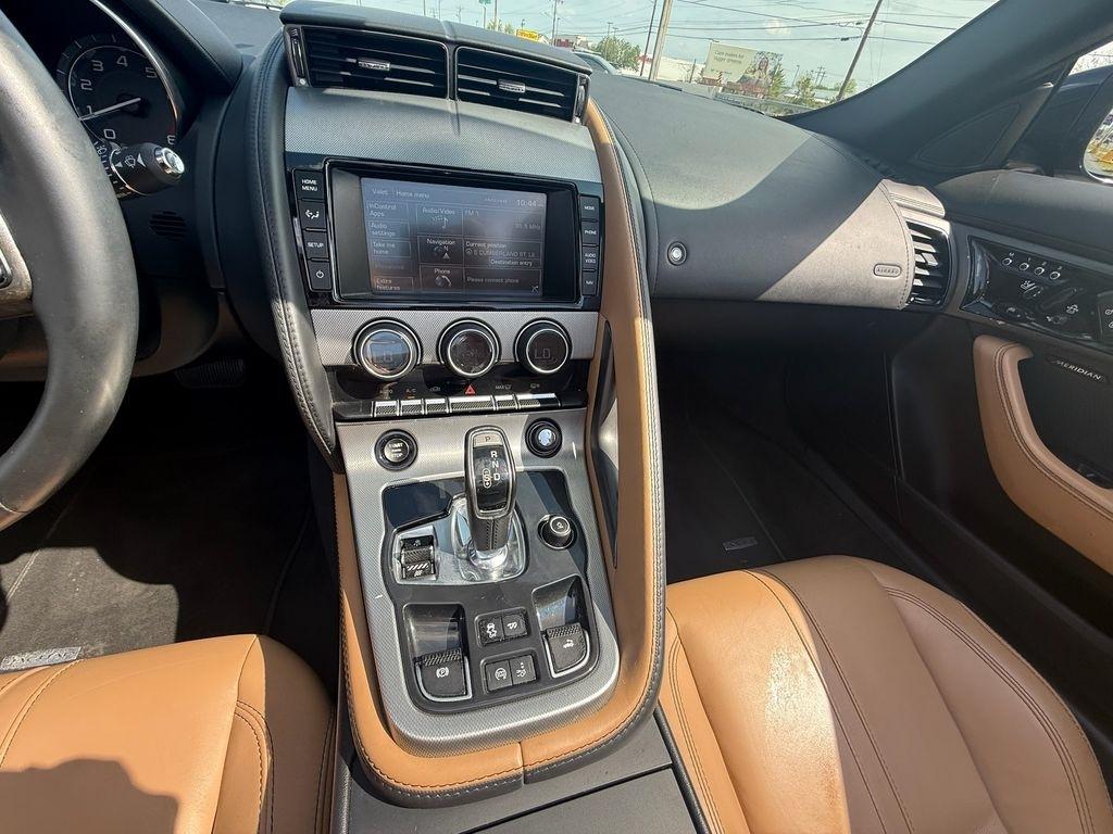 Jaguar F-Type Base Convertible 2015