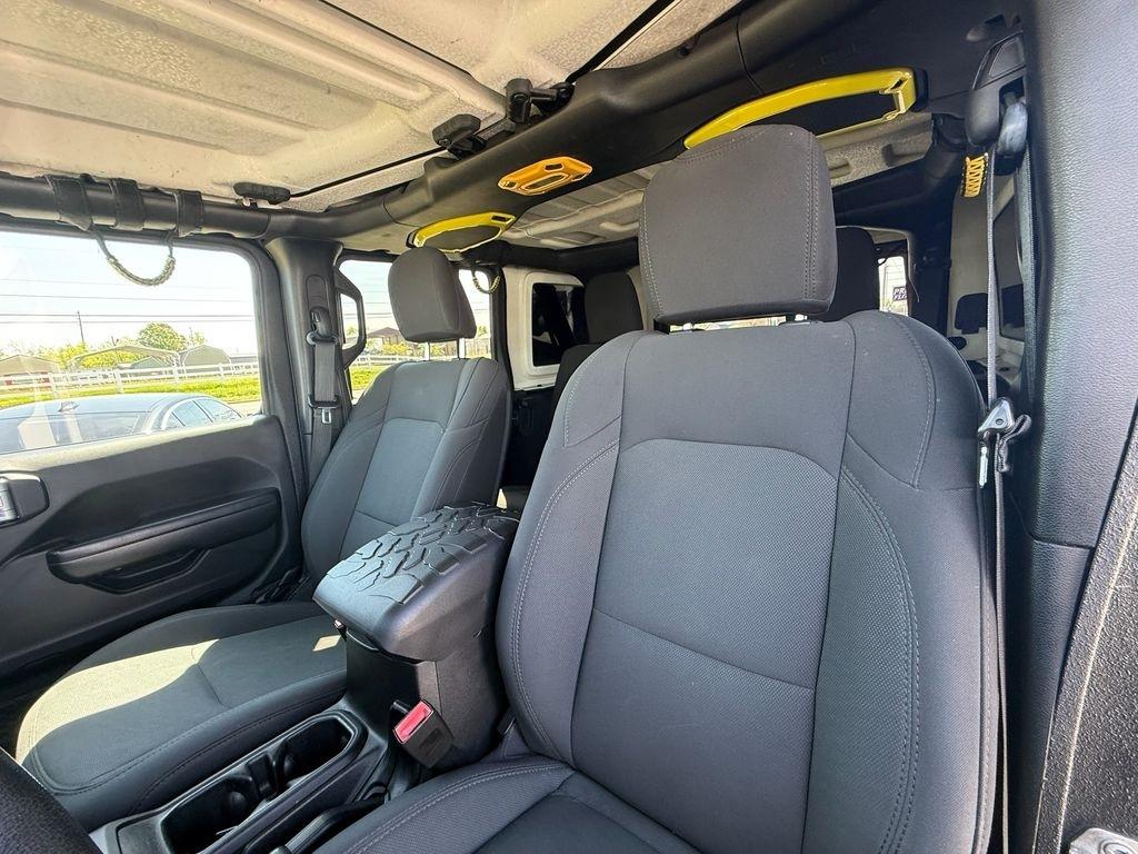 Jeep Wrangler Unlimited Sport 2018