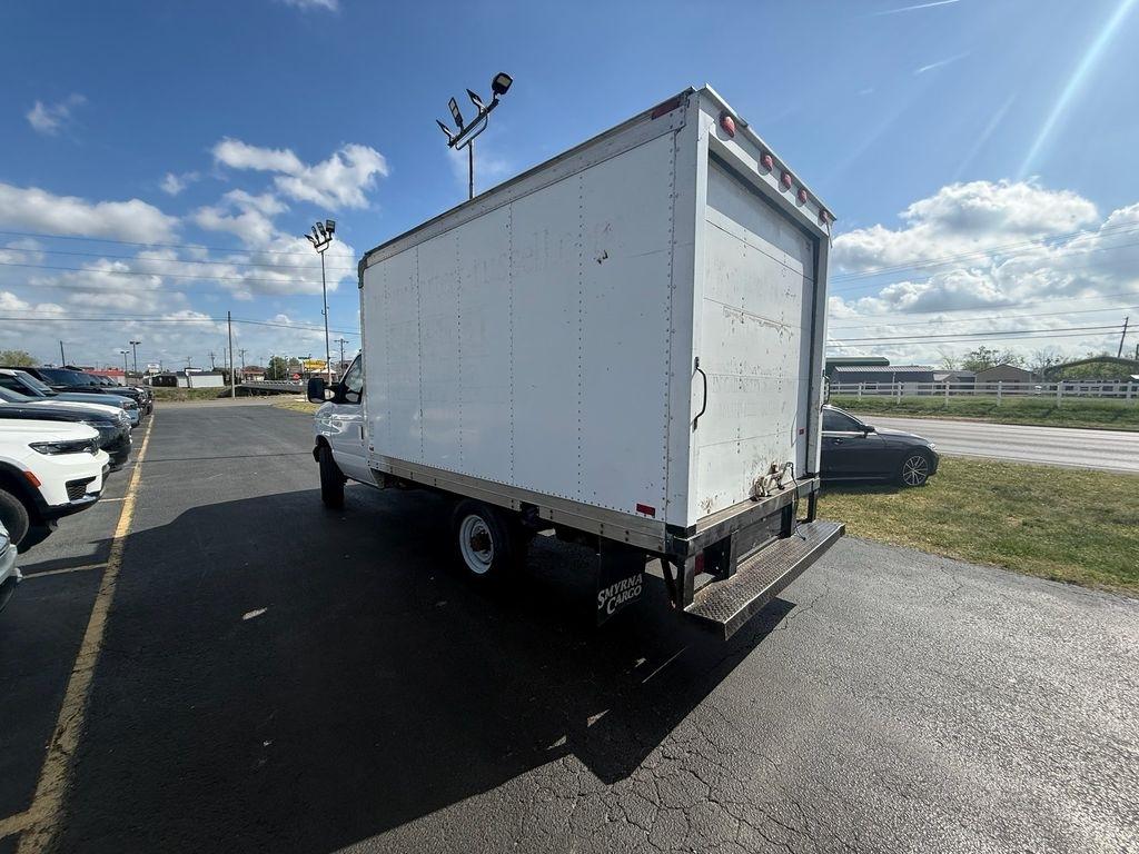Ford Econoline E-350 Super Duty 2006