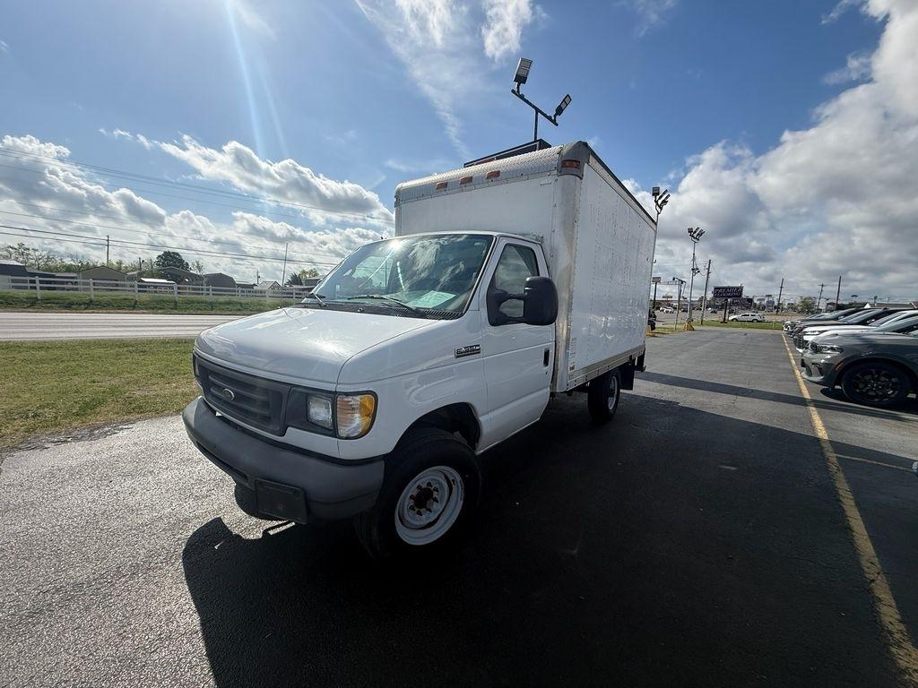 Ford Econoline E-350 Super Duty 2006