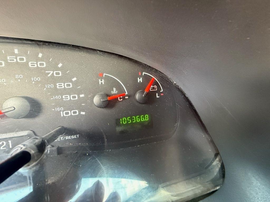 Ford Econoline E-350 Super Duty 2006