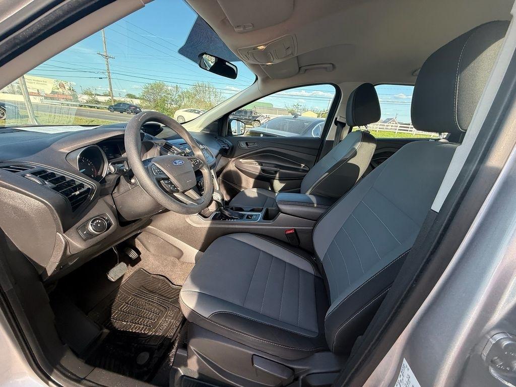 Ford Escape S FWD 2017