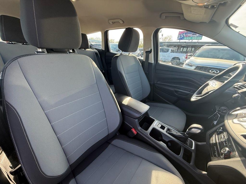 Ford Escape S FWD 2017