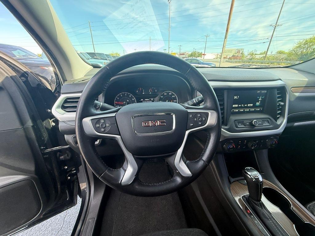 GMC Acadia SLE-1 FWD 2019