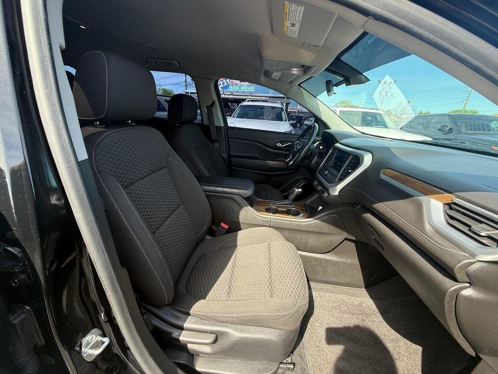 GMC Acadia SLE-1 FWD 2019