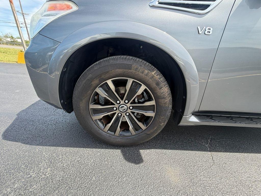 Nissan Armada Platinum AWD 2017