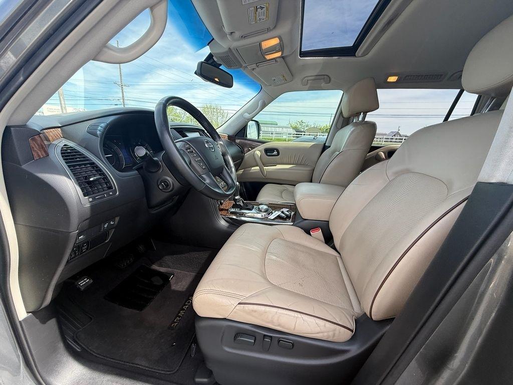Nissan Armada Platinum AWD 2017