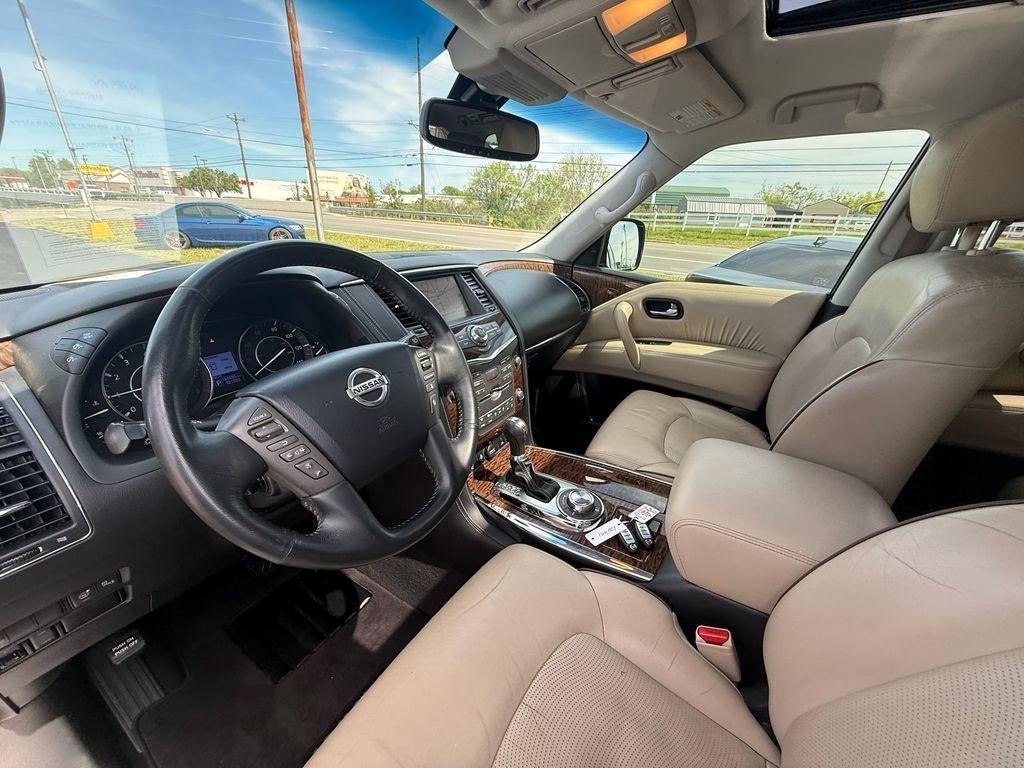 Nissan Armada Platinum AWD 2017
