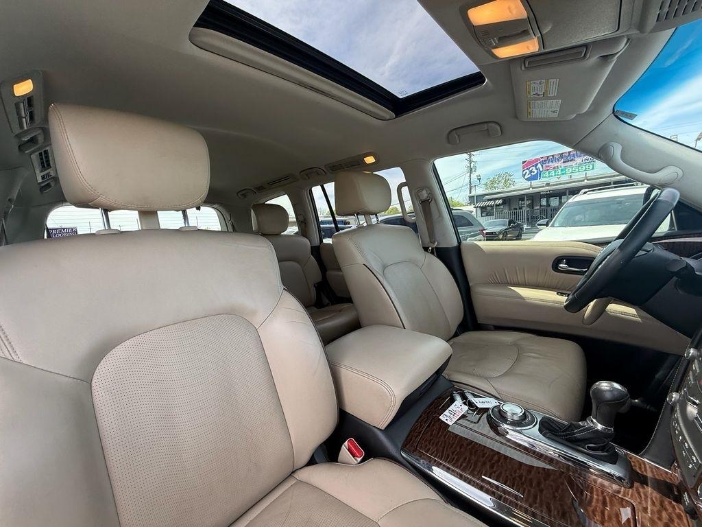 Nissan Armada Platinum AWD 2017