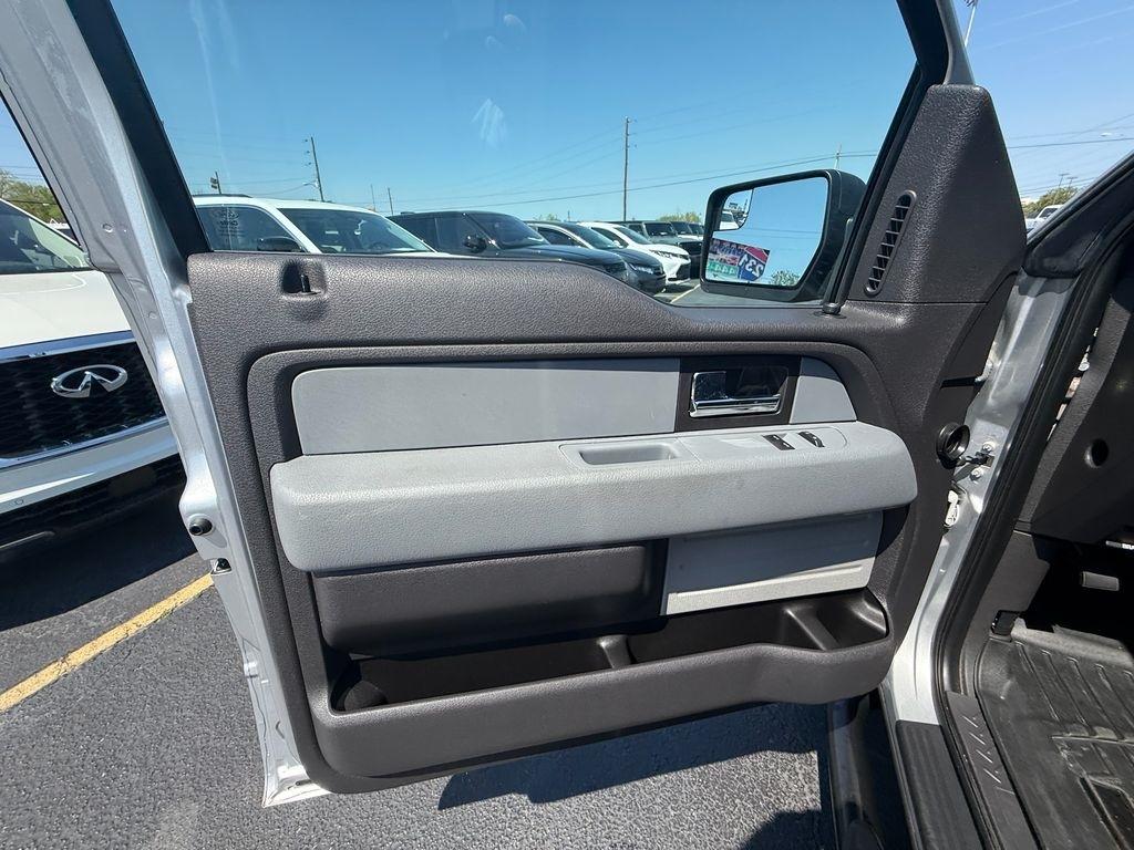 Ford F-150 XLT 2WD 2013