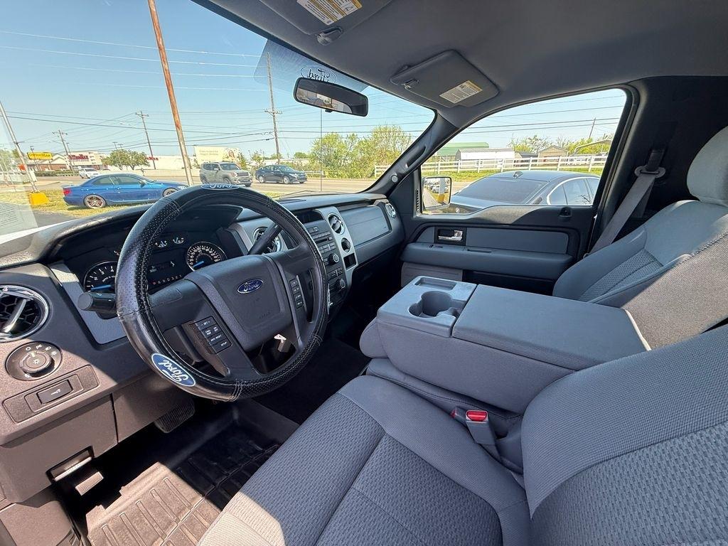 Ford F-150 XLT 2WD 2013