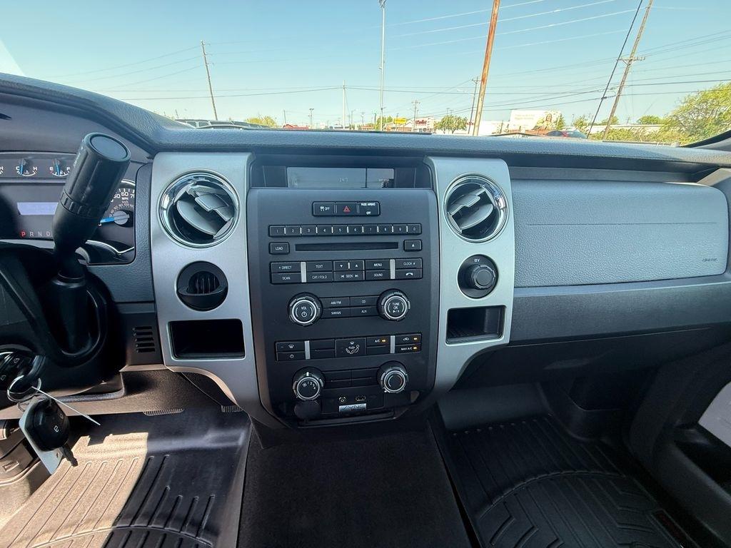 Ford F-150 XLT 2WD 2013