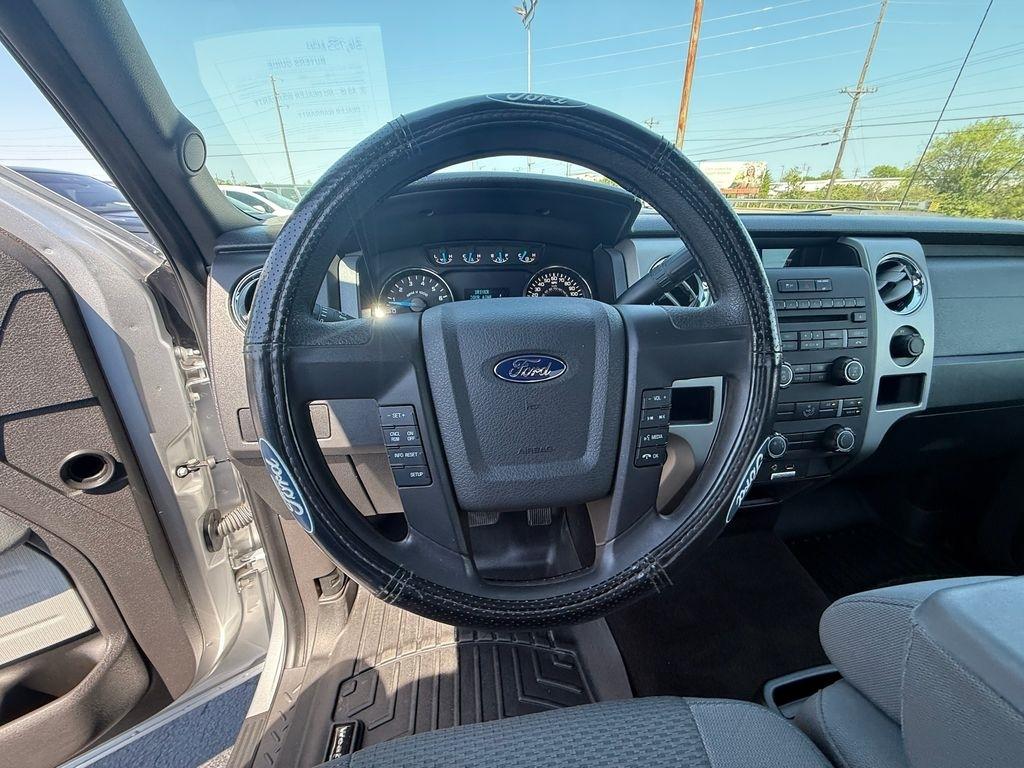 Ford F-150 XLT 2WD 2013