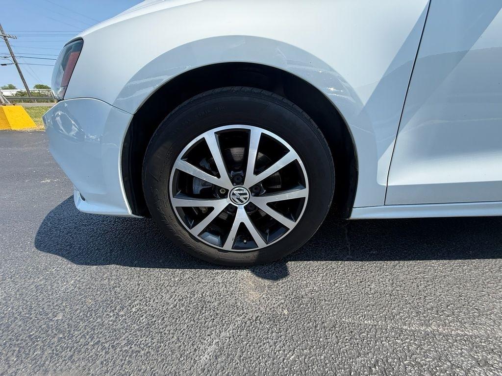 Volkswagen Jetta 1.4T SE 6A 2017