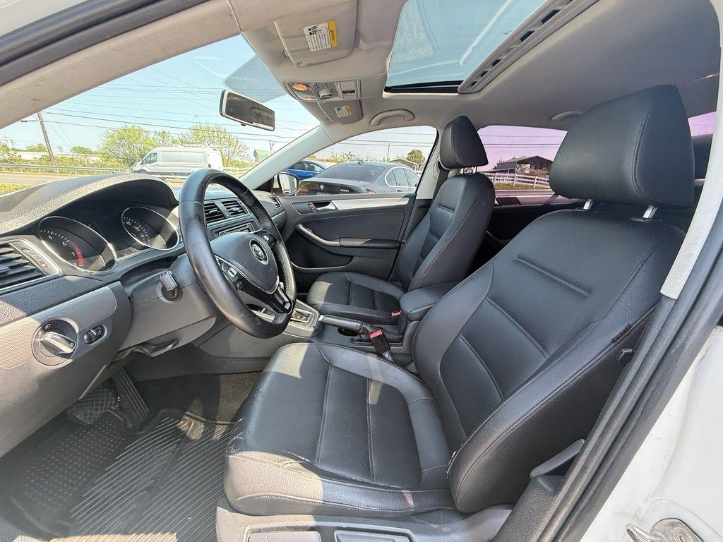 Volkswagen Jetta 1.4T SE 6A 2017