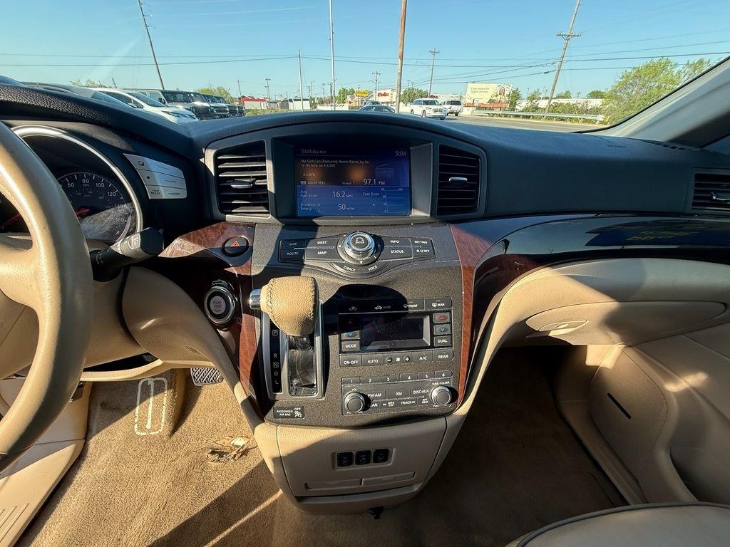 Nissan Quest 3.5 LE 2012