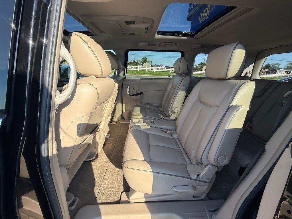 Nissan Quest 3.5 LE 2012