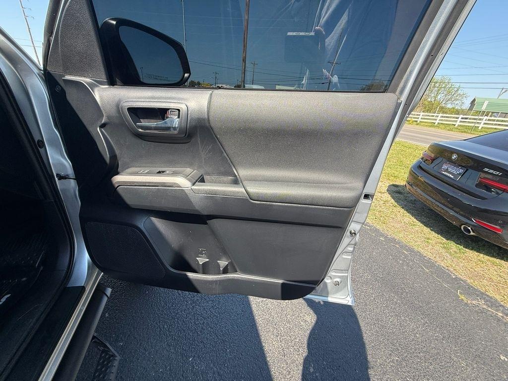 Toyota Tacoma SR5 Double Cab Long Bed V6 6AT 4WD 2019