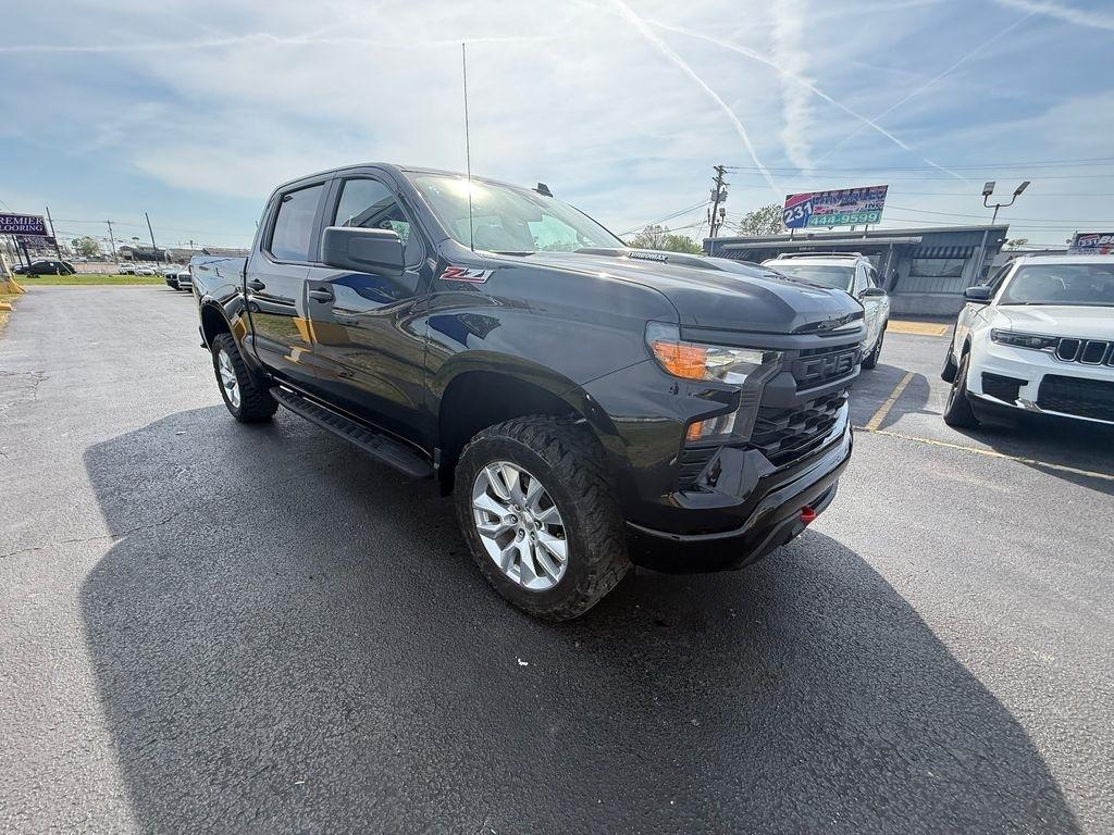 2025 Chevrolet Silverado 1500 Trail Boss Custom Crew Cab 4WD