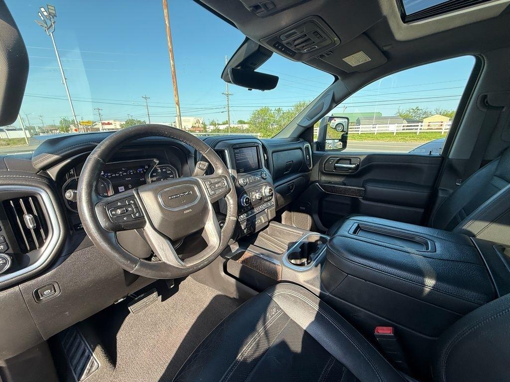 GMC Sierra 2500HD Denali Crew Cab 4WD 2020