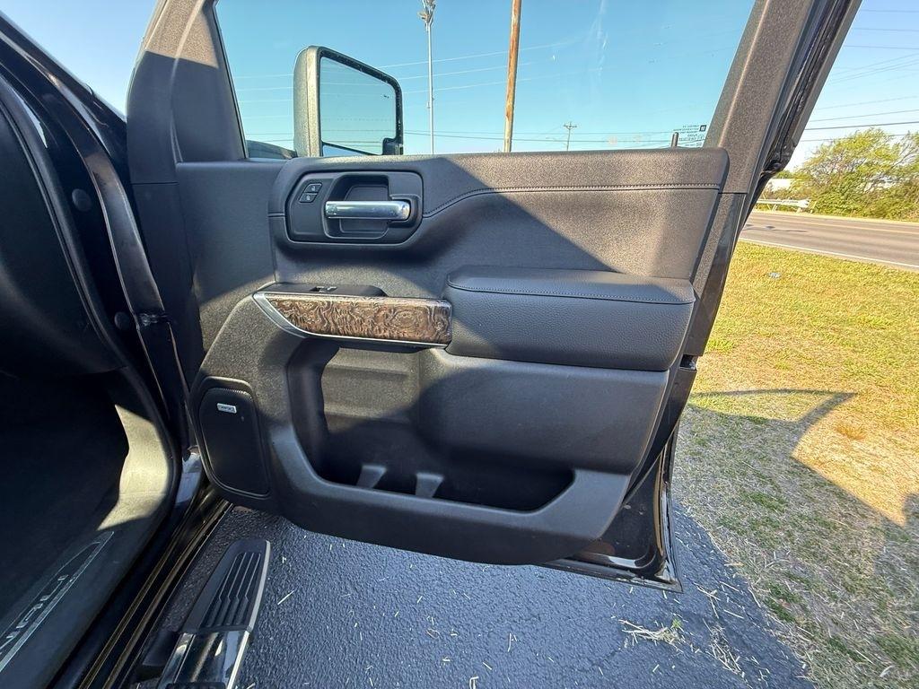 GMC Sierra 2500HD Denali Crew Cab 4WD 2020